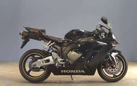HONDA CBR1000RR 2004 SC57