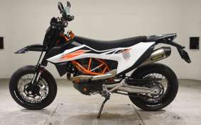 KTM 690 SMC R 2023