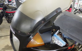 HONDA VT250FE MC08