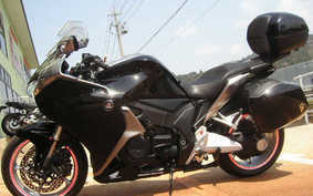 HONDA VFR1200F DCT 2011 SC63