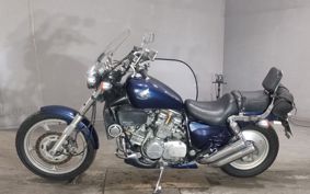 HONDA MAGNA 750 1989 RC28