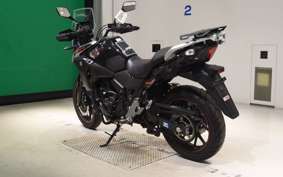 SUZUKI V-STROM 250 A