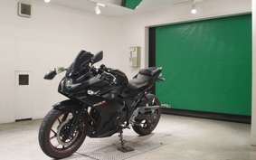 SUZUKI GSX-250R 2012