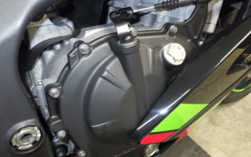 KAWASAKI ZX-25R ZX250E