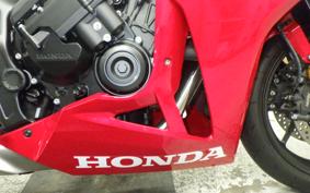 HONDA CBR650R E-Clutch 2026 RH17