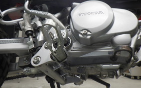 HONDA XR100 MOTARD 2025 HD13