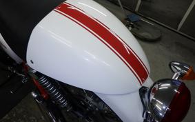 TRIUMPH THRUXTON 900 2011