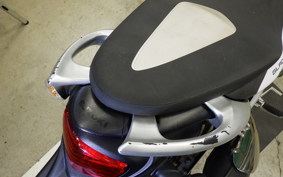 SUZUKI GLADIUS 2010 VK58A