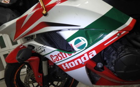 HONDA CBR600RR GEN 3 2008 PC40