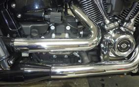 HARLEY FXBRS1870 2021