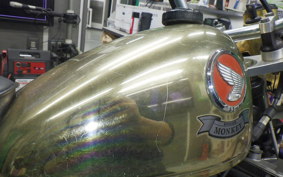 HONDA MONKEY 2024 Z50J