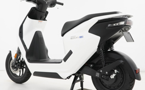 HONDA EM1 e: EF16