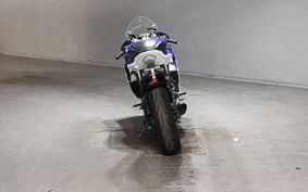 YAMAHA YZF-R6 2010 RJ16