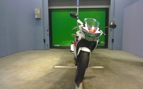 HONDA CBR125R JC50