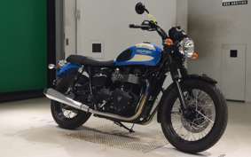TRIUMPH BONNEVILLE SPIRIT 2015