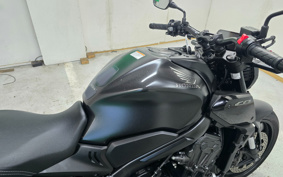 HONDA CB650R 2023 RH03