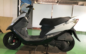 SYM GT125