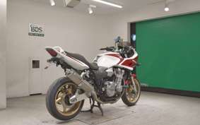 HONDA CB1300SB SUPER BOLDOR A 2005 SC54