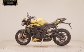 TRIUMPH STREET TRIPLE RS 2023