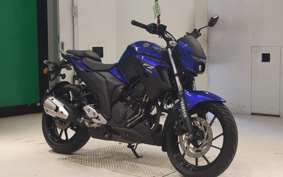 YAMAHA FZ25