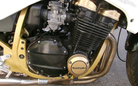 SUZUKI GSX750S KATANA 1984 GR72A