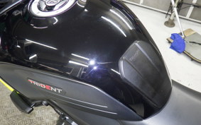 TRIUMPH TRIDENT 660 2023