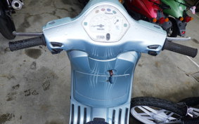 VESPA LX125