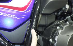 HONDA CB400 SUPER BOLDOR A 2022 NC42