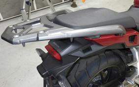 HONDA VFR800X 2020 RC80