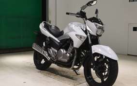 SUZUKI GSR250 2000