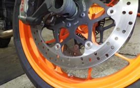 KTM 890 DUKE R 2023
