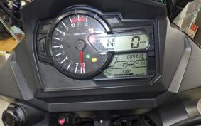 SUZUKI DL650 ( V-Strom 650 ) XTA 2022 C733M