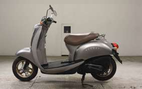 HONDA CREA SCOOPY I AF55
