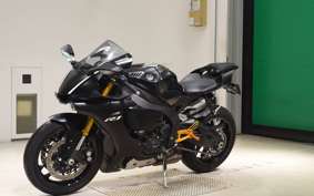 YAMAHA YZF-R1 2017