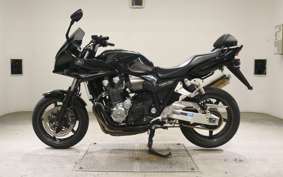 HONDA CB1300SB SUPER BOLDOR A 2010 SC54