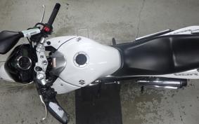 SUZUKI GSR250 2000