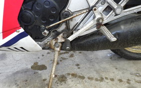 YAMAHA RZV500 1984 51X
