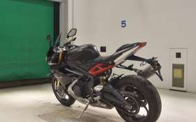 TRIUMPH DAYTONA 675 R 2016