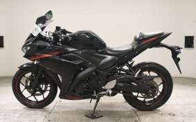 YAMAHA YZF R-3 2015 RH07J