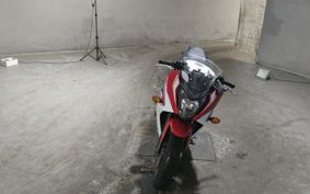 HONDA CBR650F 2015 RC83