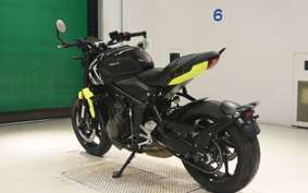 TRIUMPH TRIDENT 660 2023