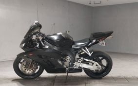 HONDA CBR1000RR 2005 SC57