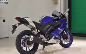 YAMAHA YZF-R15 2013