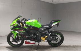 KAWASAKI  NINJA ZX-25R SE ZX250E