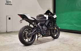 YAMAHA YZF-R7 2023 RM39J
