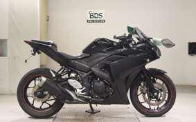 YAMAHA YZF R-3 2019 RH13J