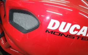 DUCATI MONSTER 1100S 2010