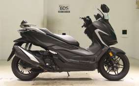 HONDA FORZA 250 MF15