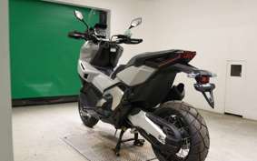 HONDA X-ADV 750 2025 RH21