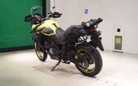SUZUKI DL650 ( V-Strom 650 ) XTA 2021 C733A